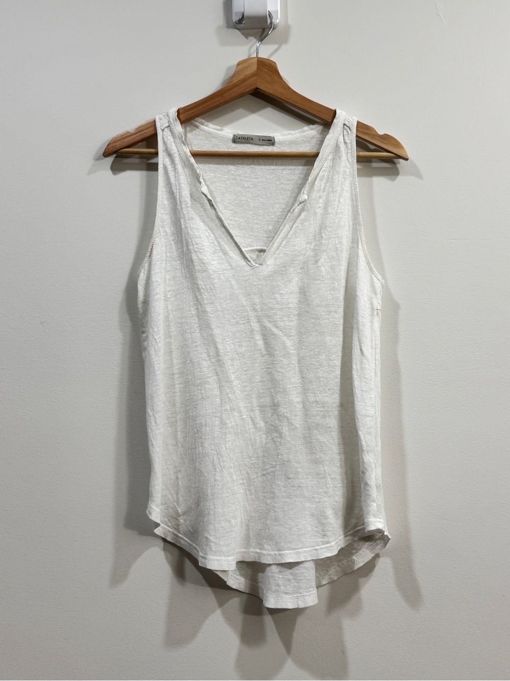Athleta White Linen Racerback Tank Top Women's Size S